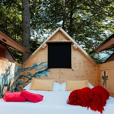 Glamping Alpe Campo 럭셔리텐트 *